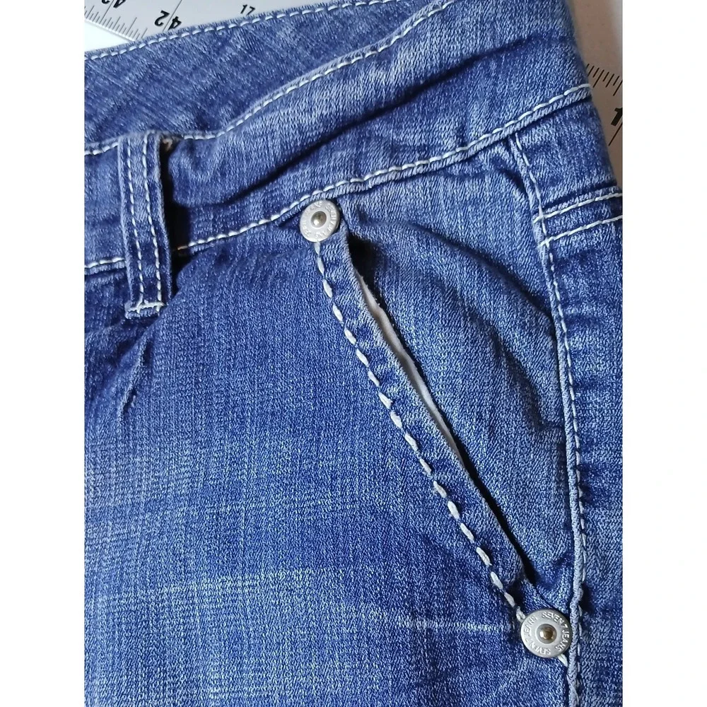 Y2K Seven7 Luxe Women Plus Size 18 Bermuda Denim Shorts Medium Wash Blue Stretch